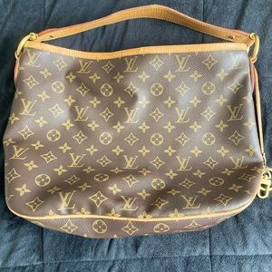Louis Vuitton Delightful MM Monogram Shoulder Bag